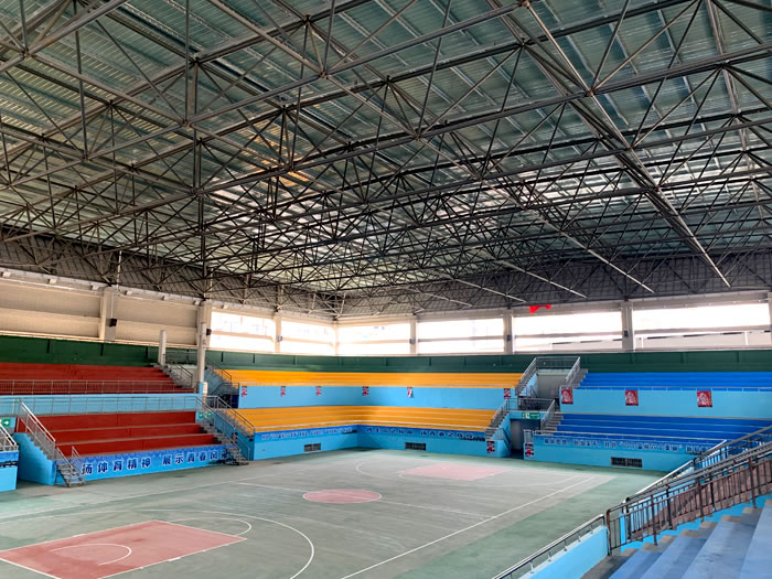 吐鲁番富川体育馆网架